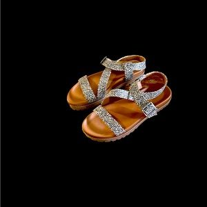 American Thread Leopard Sandals